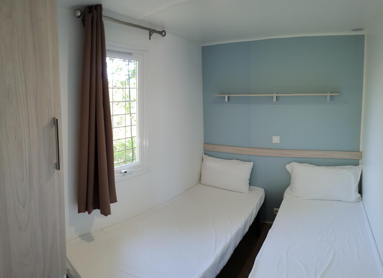 Camping Coll Vert Hotel Alfafar Exterior photo